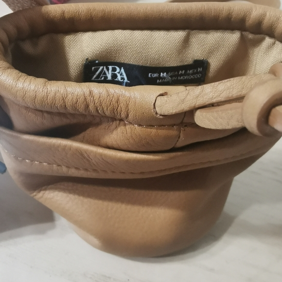 Zara Mini Leather Bucket Crossbody Bag - Picture 8 of 11